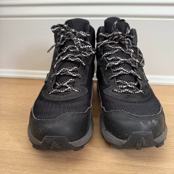 North Face Waterproof Black Boots - Picture 2 of 7